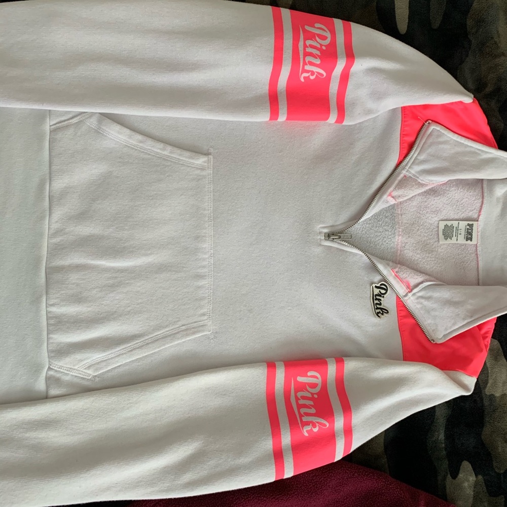 PINK SWEATSHIRT